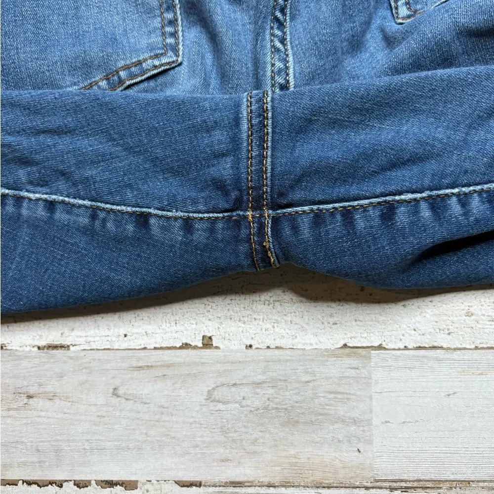 Torrid Womens Jeans Size 22R Jeggings Med Wash Blue Super Soft High Rise Stretch - Picture 12 of 15